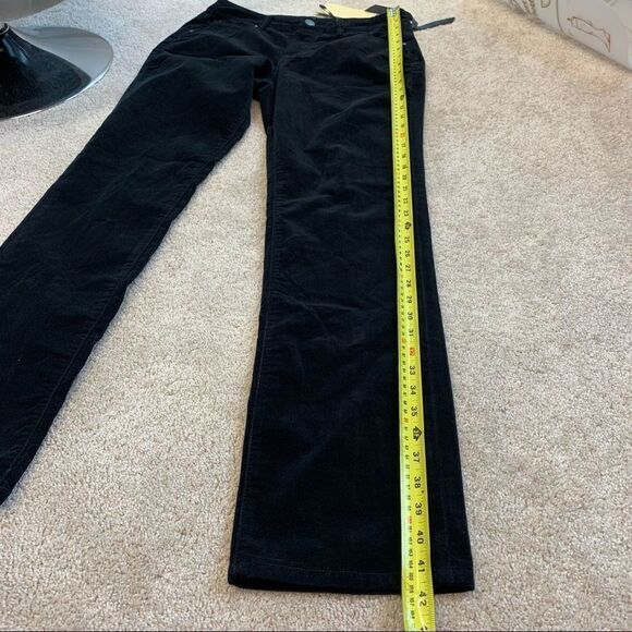 JAG New with tag Black velvet mid rise straight leg pants size 10 - Picture 10 of 12